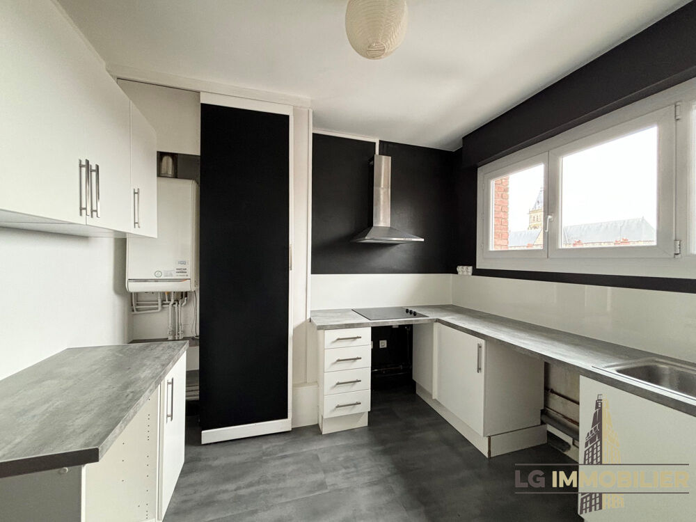 Location Appartement CENTRE-VILLE - TYPE 4 AVEC PARKING ET CAVE Amiens