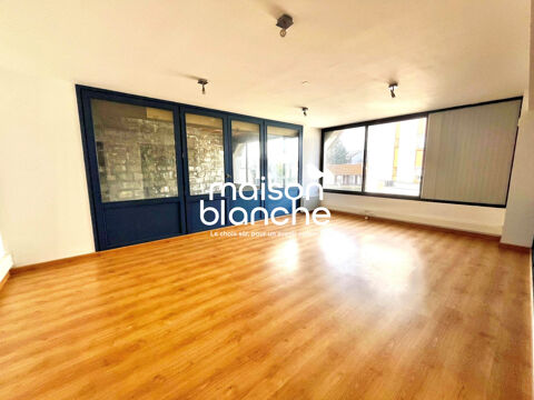 PARTHENAY PROCHE GARE LOCAL DE 177 m&sup2; 880 79200 Parthenay