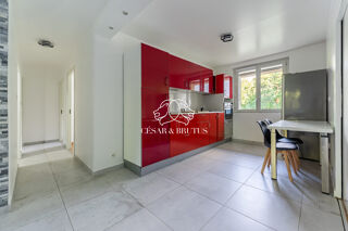  Appartement  vendre 4 pices 84 m