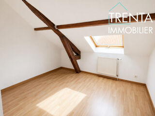  Appartement à louer 4 pièces 57 m²
