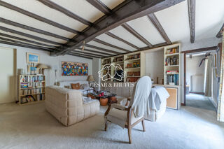  Maison  vendre 9 pices 285 m