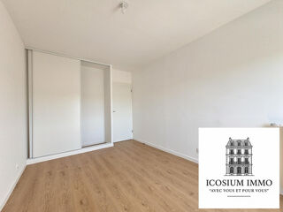  Appartement � vendre 4 pi�ces 80 m�