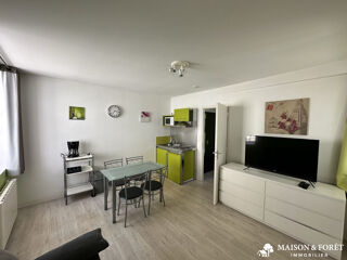  Immeuble à vendre 330 m²