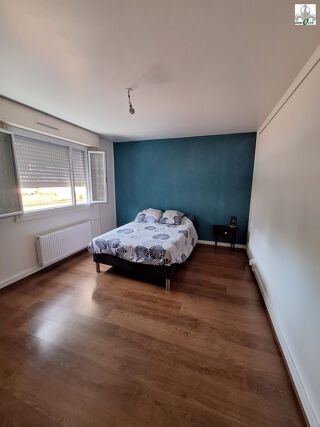  Appartement à louer 2 pièces 56 m²