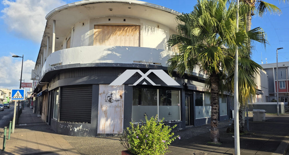 Vente Immeuble Opportunité d'investissement unique au coeur de Saint-Benoît Saint-benoît