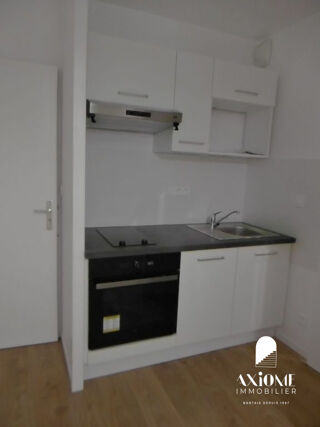  Appartement à louer 2 pièces 37 m²