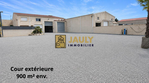   Entrepot + logement F8 + terrain 900 m² 