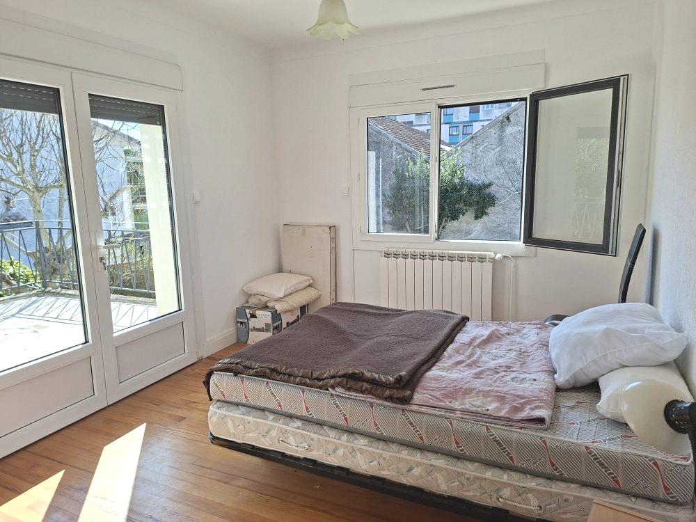 Vente Maison SAINT GAUDENS CENTRE VILLE MAISON T6 AVEC GARAGE ET JARDIN Saint-gaudens