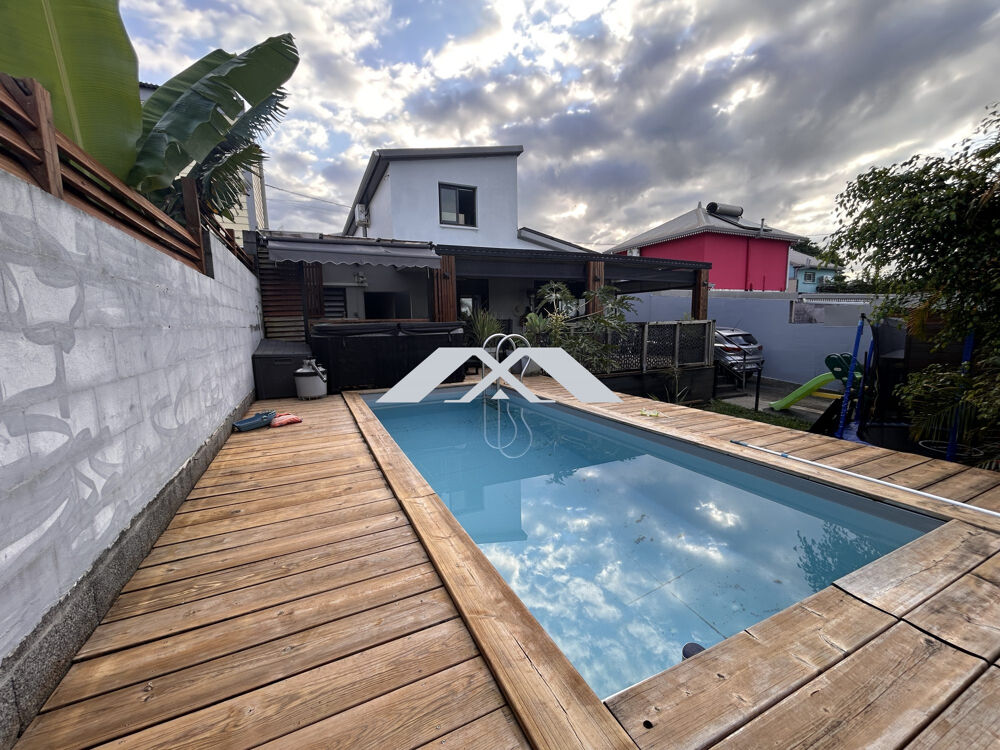 Maison F4 + dépendance  130 m²  piscine, photovoltaïque