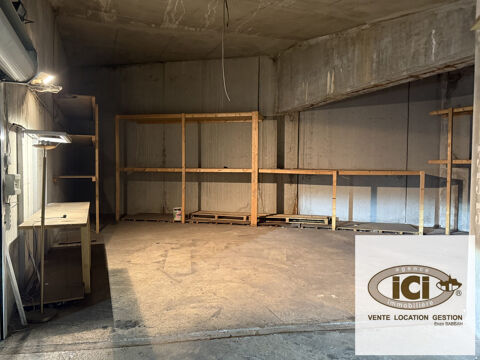 Entrepôt en sous sol avec electricité 625 74100 Annemasse