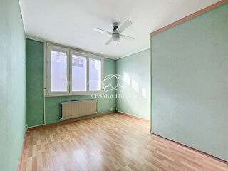  Appartement  vendre 3 pices 65 m