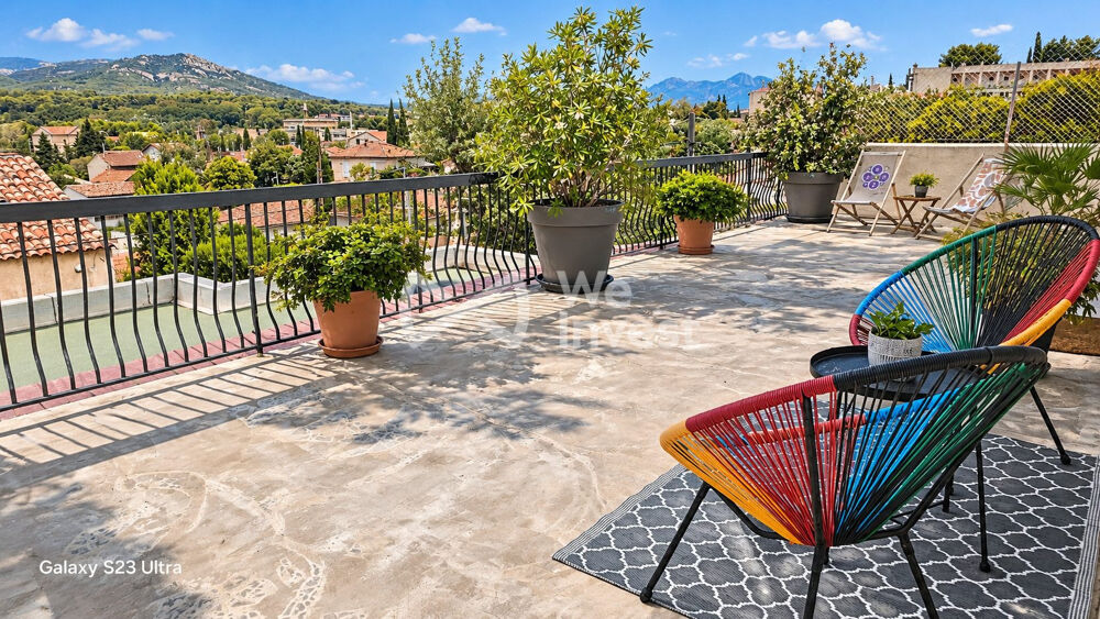 Villa entièrement rénovée au calme pour deux familles