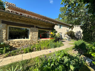  Maison à vendre 7 pièces 264 m²