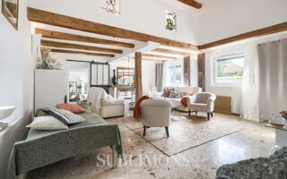  Maison à vendre 6 pièces 232 m²