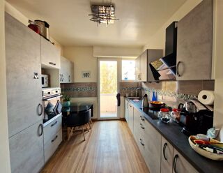  Appartement � vendre 3 pi�ces 74 m�