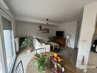  Appartement à louer 3 pièces 62 m²
