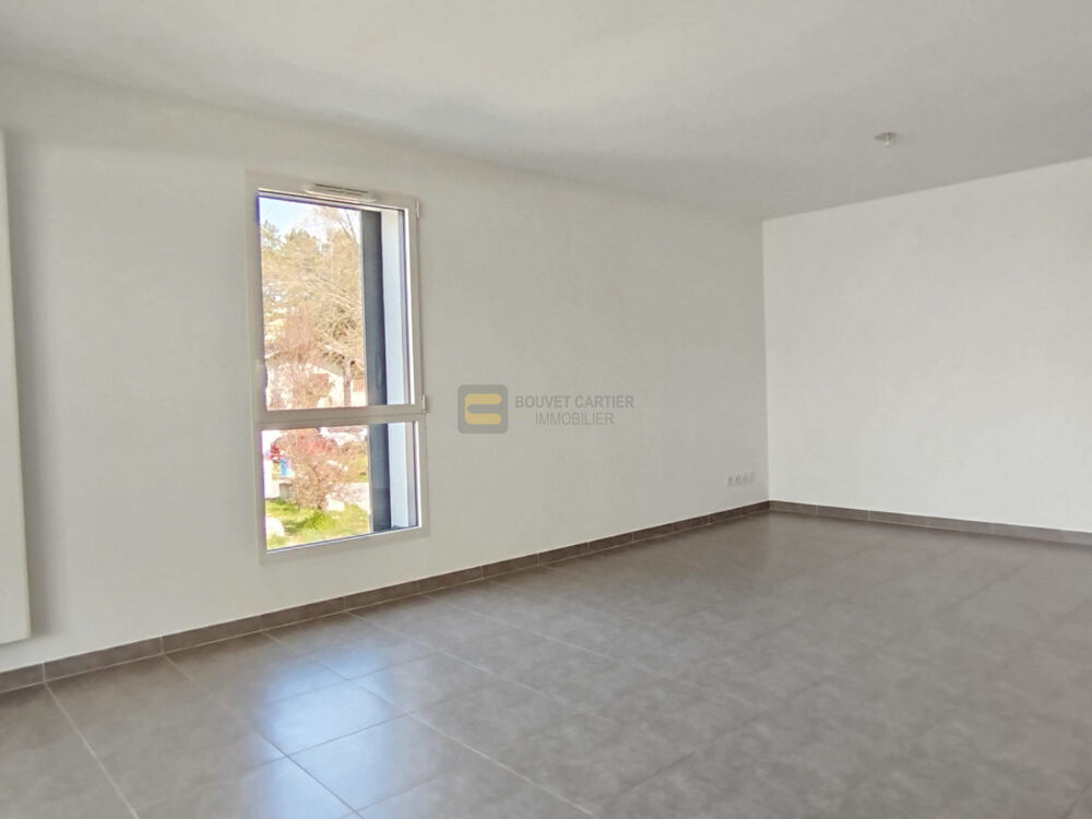 Vente Appartement Spacieux T2 avec terrasse Saint-julien-en-genevois