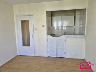  Appartement à vendre 15 + pièces 30 m²