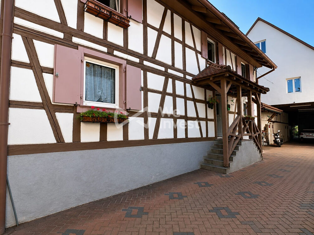 Niedernai  Authentique maison alsacienne avec grange de 400 m