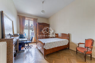  Maison � vendre 9 pi�ces 200 m�