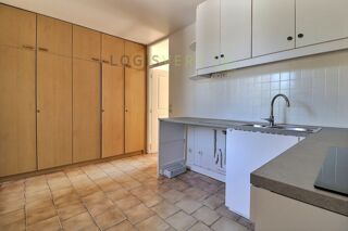 Appartement à louer 2 pièces 45 m²