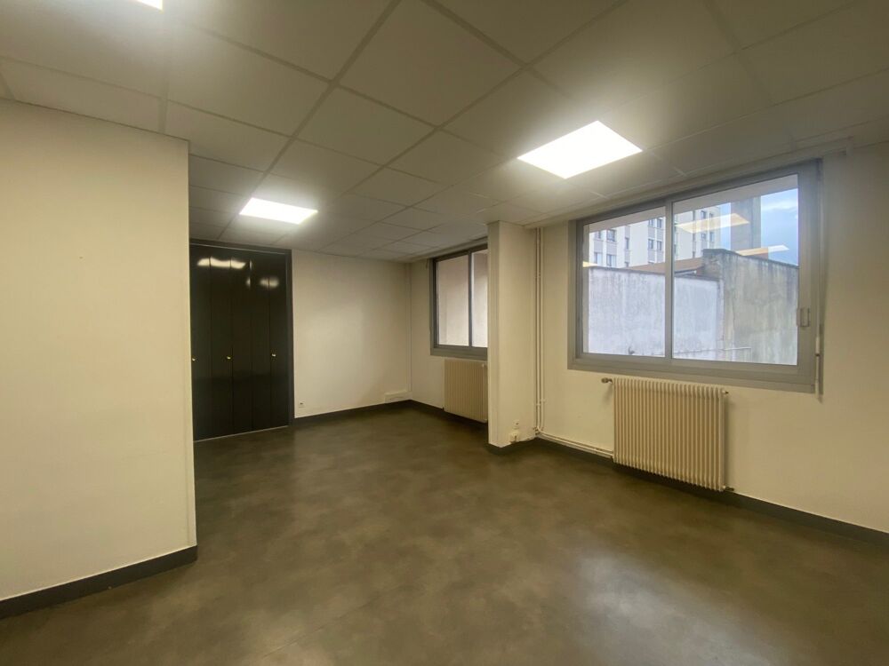   Local professionnel de 25 m² sur LIMOGES ! 