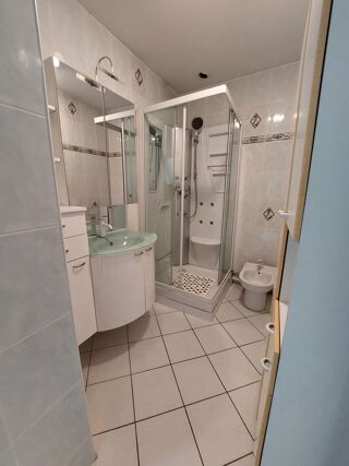  Appartement � louer 3 pi�ces 84 m�