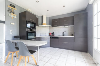  Maison � vendre 5 pi�ces 145 m�