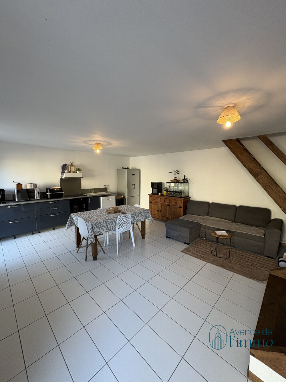 Aux portes de Doué-en-Anjou  Maison de charme avec jardin