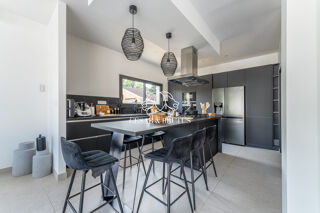  Maison à vendre 7 pièces 200 m²
