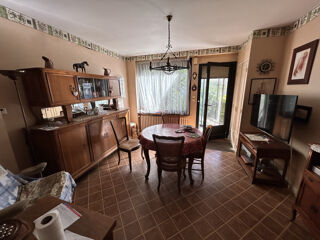  Maison  vendre 8 pices 140 m