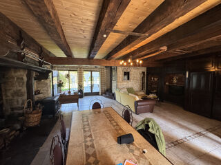  Maison  vendre 6 pices 210 m