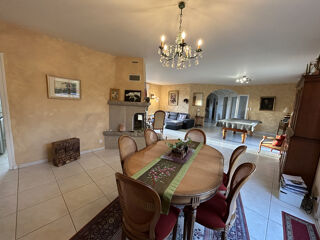  Maison  vendre 5 pices 166 m