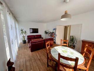  Maison � vendre 5 pi�ces 220 m�