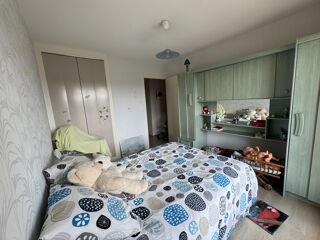  Appartement � vendre 5 pi�ces 85 m�