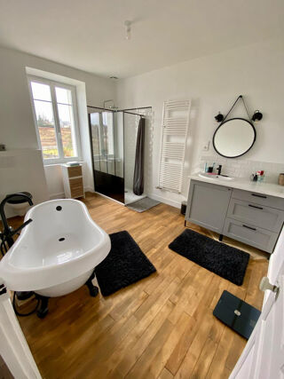  Maison � vendre 6 pi�ces 165 m�