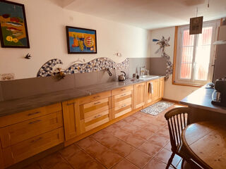  Maison à vendre 15 + pièces 353 m²