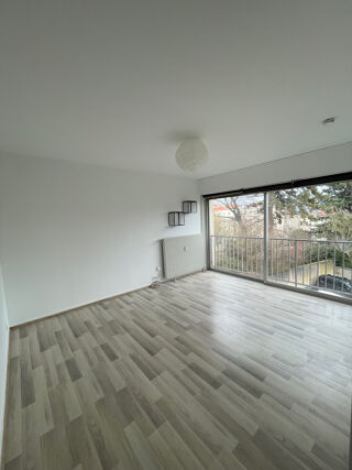  Appartement à louer 1 pièce 22 m²