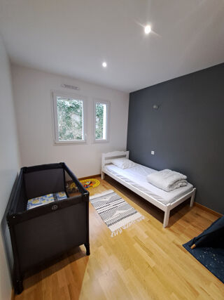  Appartement à louer 3 pièces 69 m²