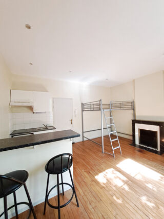 Appartement à louer 1 pièce 21 m²