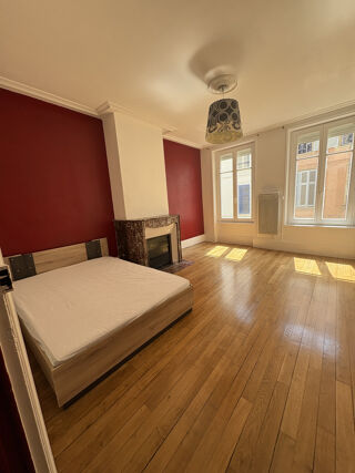  Appartement à louer 3 pièces 56 m²