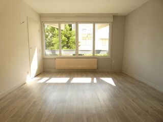  Appartement  louer 4 pices 80 m