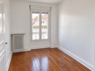  Appartement à louer 3 pièces 53 m²
