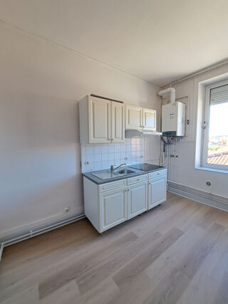  Appartement � louer 2 pi�ces 40 m�