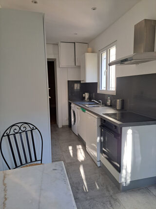  Appartement à louer 3 pièces 64 m²