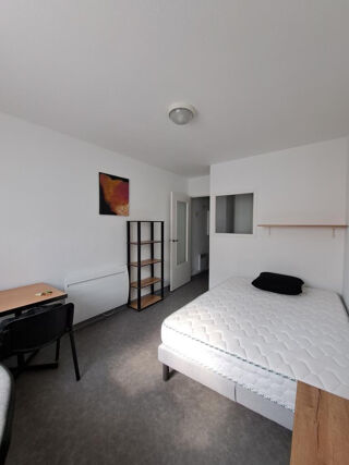  Appartement à louer 1 pièce 21 m²