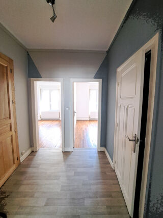  Appartement à louer 3 pièces 64 m²