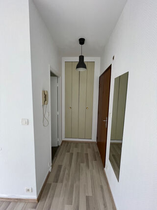  Appartement à louer 1 pièce 22 m²