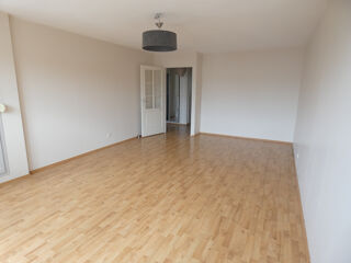  Appartement  louer 3 pices 77 m