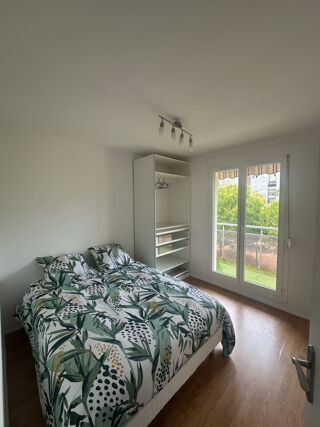  Appartement à louer 3 pièces 66 m²